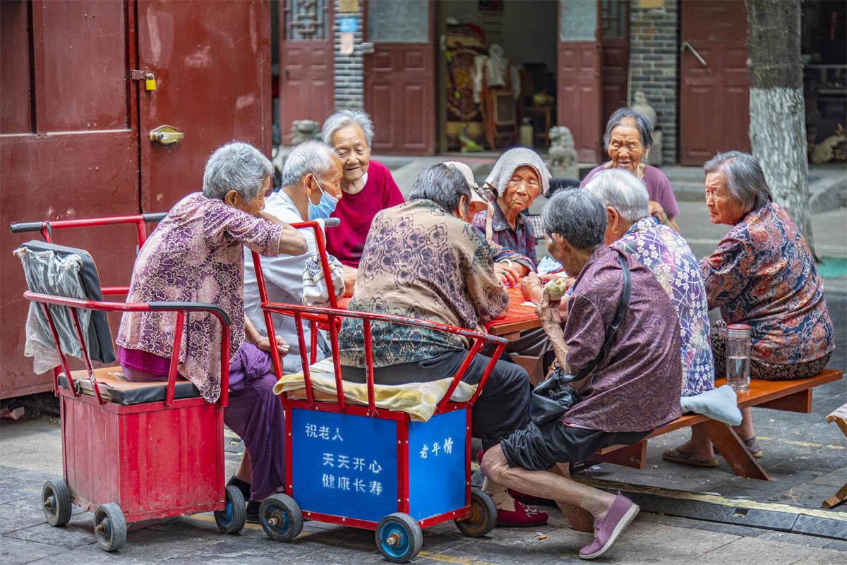 最强神医混都市最新-都市神医传奇再续